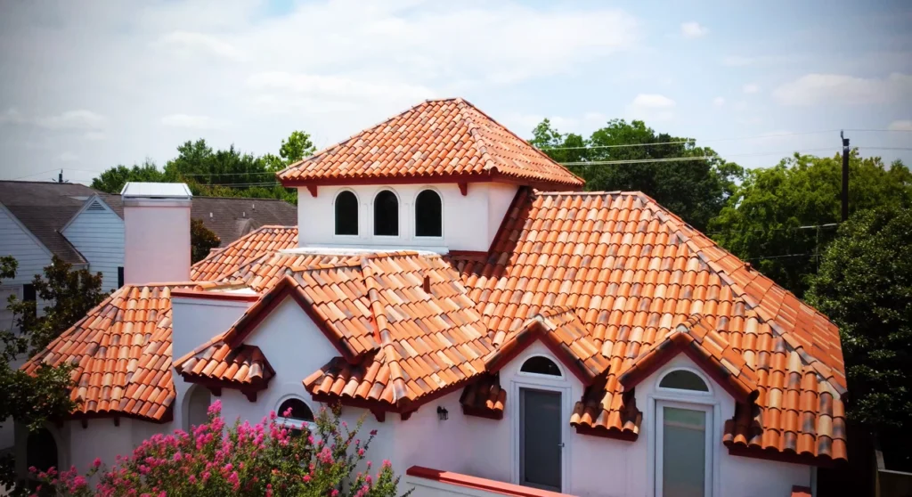 Roofing Problems and Solutions: How to Identify and Fix Common Roof Issues