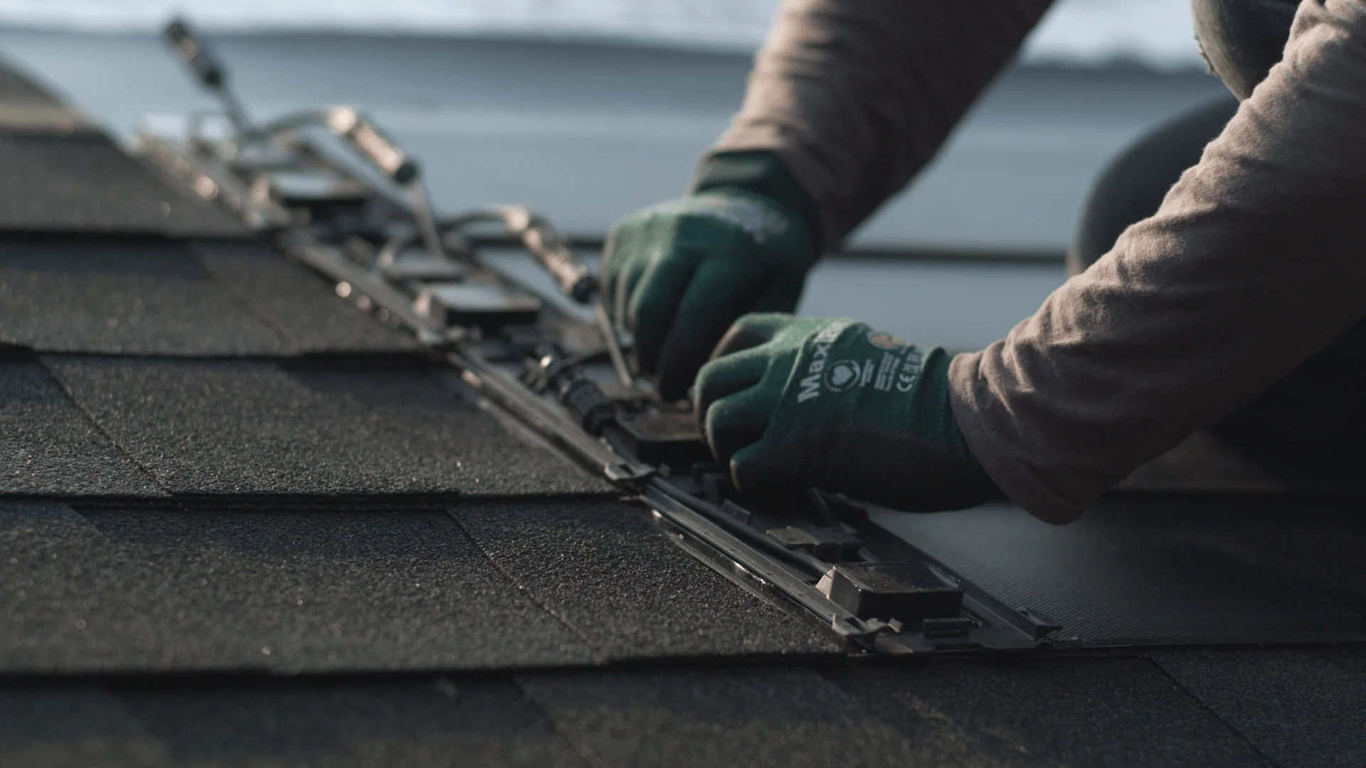 Timberline_Solar_RM_HR_EPK-6 Solar Roofing Shingles Services | Solar Roofing Solutions TX